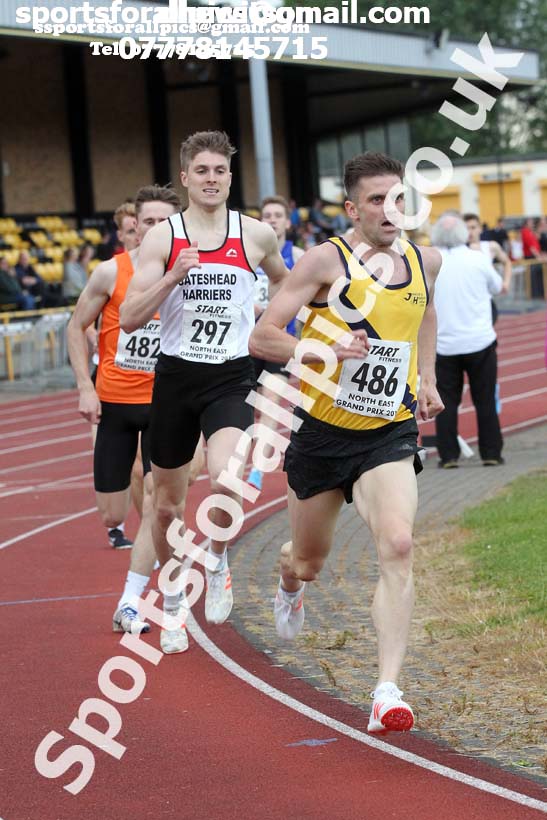 Graded 800 metres, North East Grand Prix, Monkton, Jarrow. Photo: David T. Hewitson/Sports for All Pics
